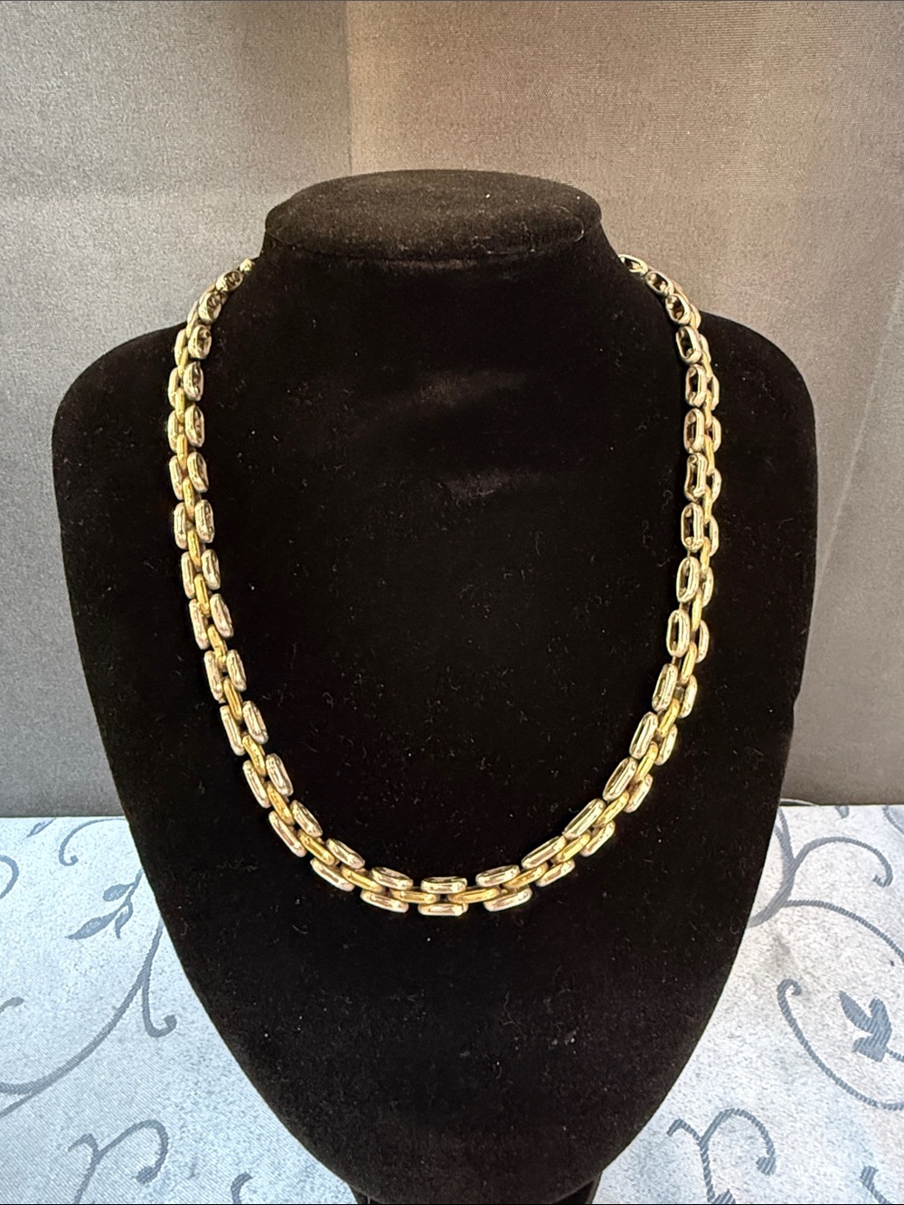 360282 silver H-link (bar link) w/ gold accents chain
